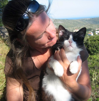 Adopt a Cat op Kýthira