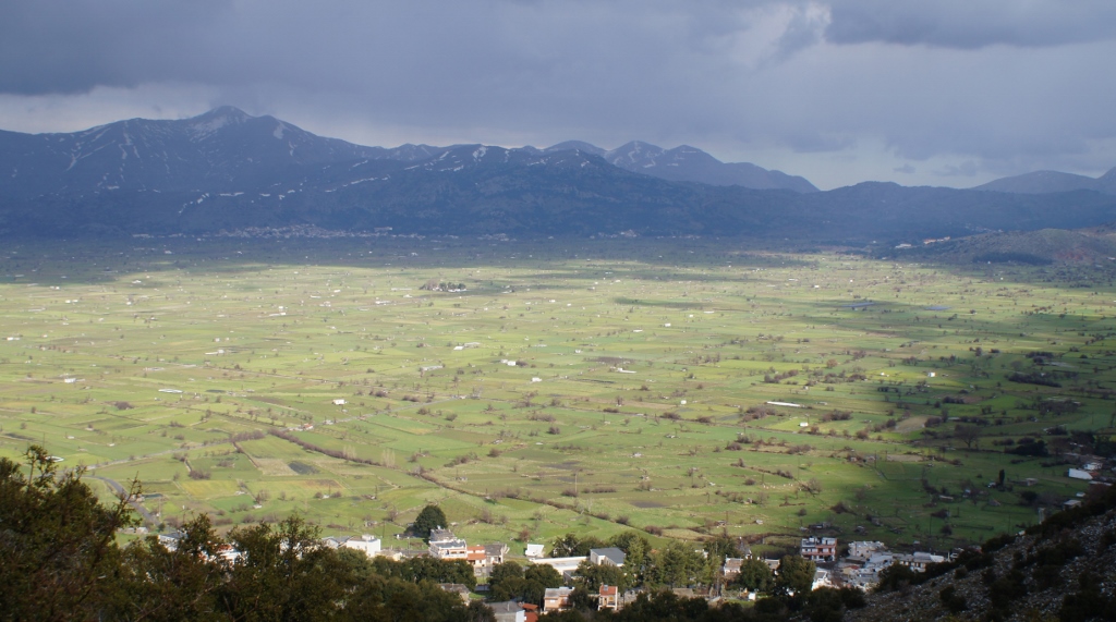 Uitzicht op het Lassithi plateau vanaf de grot van Zeus